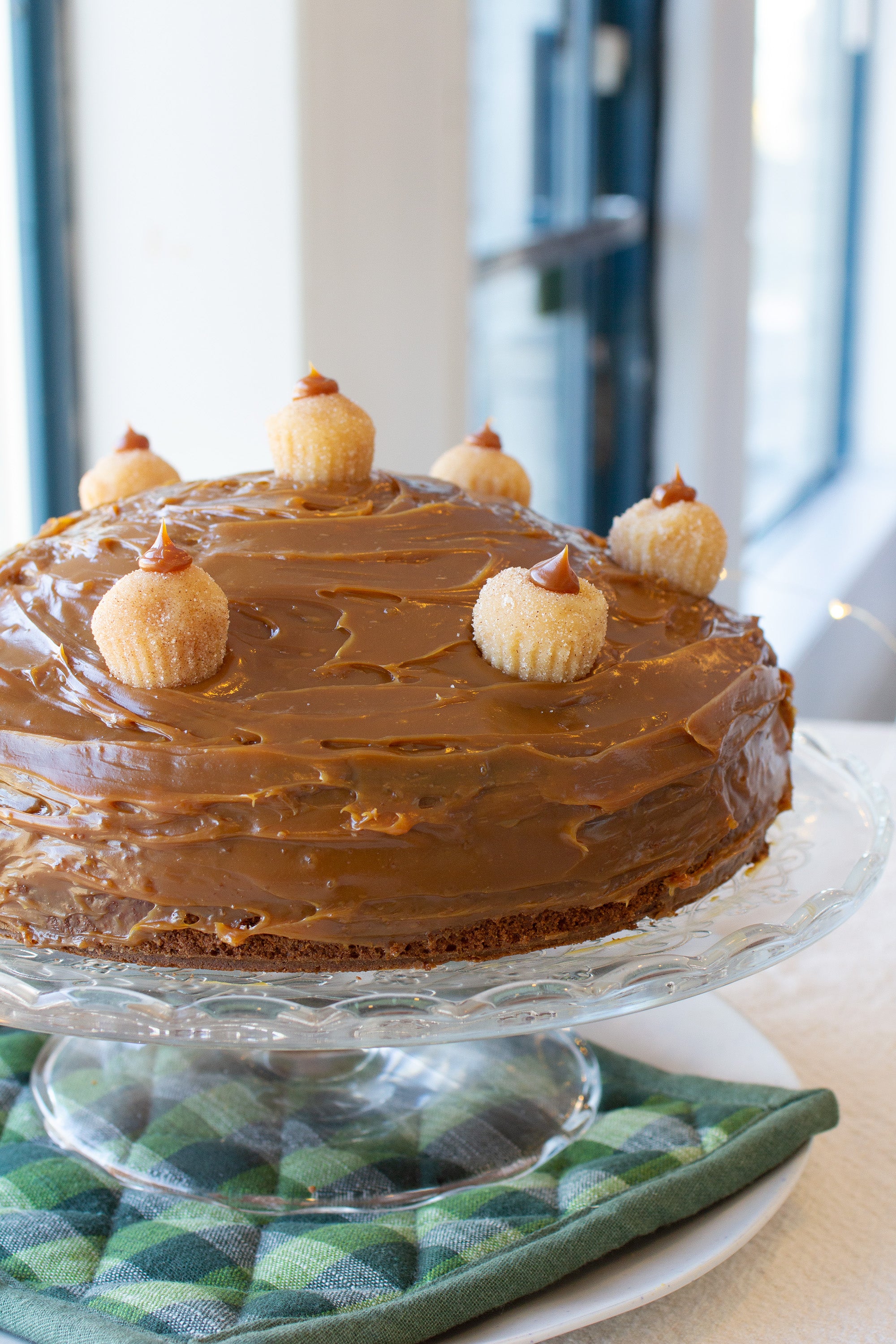 Gâteau aux noix et dulce de leche maison