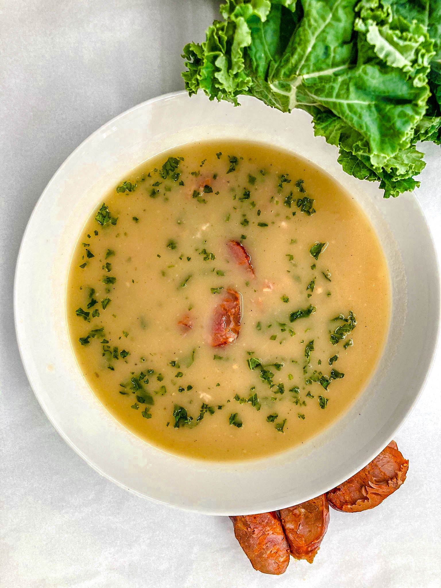 Caldo verde soup